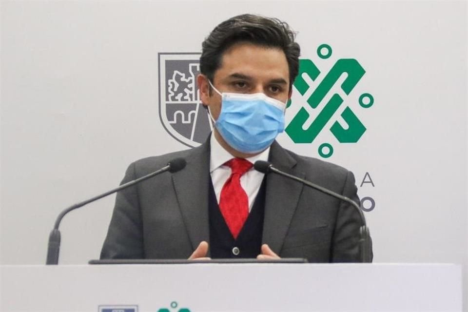 Zoé Robledo, director del IMSS.