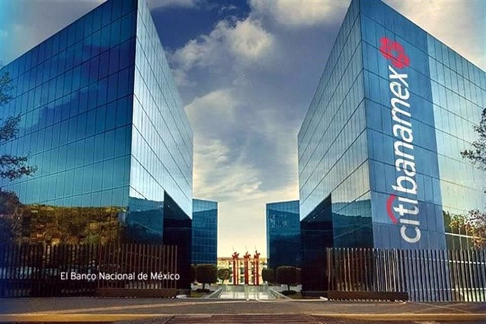 Grupo México y Banca Mifel son los dos postores por Banamex.