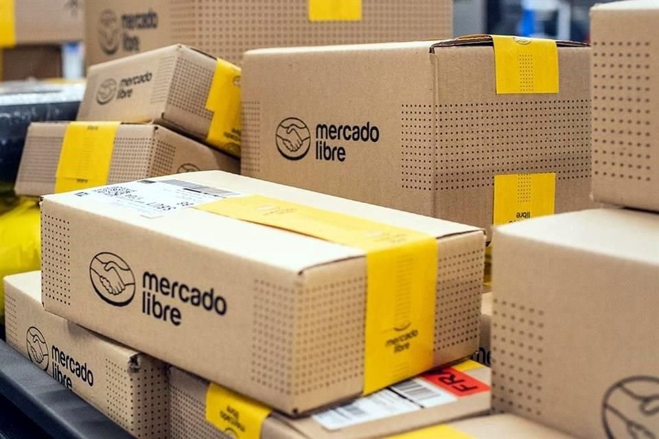 MercadoLibre creará más de 4 mil 700 empleos en México. 