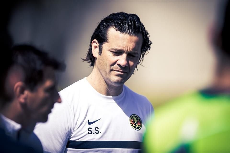 Solari ya podrá estar en el banquillo del América.