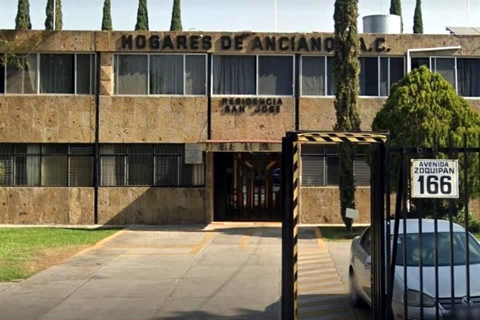 La Secretaría de Salud Jalisco (SSJ) en conjunto con la Coprisjal señaló que dieron capacitaciones al personal que atendía a los adultos mayores.