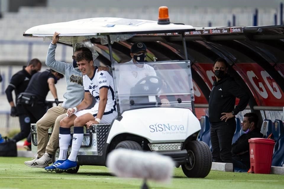 Juan Dinenno será baja mes y medio para Pumas, en el mejor de los casos.