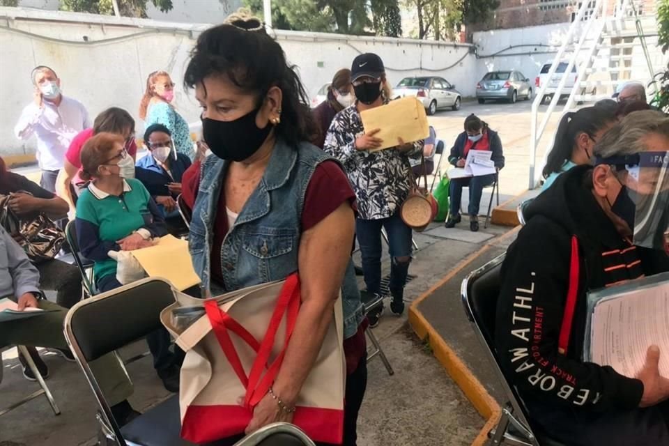 El descuento se puede obtener a través de la huella de voz, sin embargo, de no contar con ésta es necesario hacer cita y acudir al kiosco