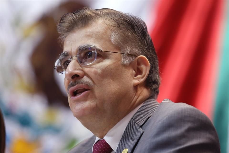 Tonatiuh Bravo Padilla será presentado hoy como precandidato del partido Hagamos a la Presidencia Municipal de Guadalajara.