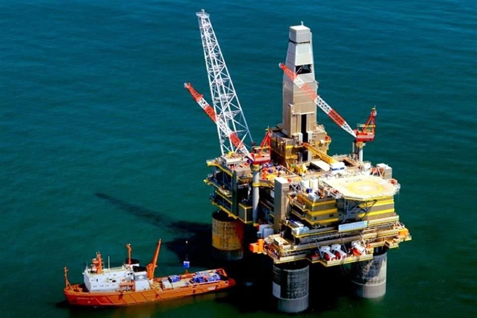 Hacienda estima que el precio del barril de petróleo sea de 71.3 dólares.