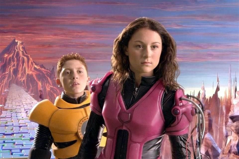 El director Robert Rodriguez hará un reboot de su exitosa franquicia, 'Mini Espías', el cual escribirá y dirigirá.