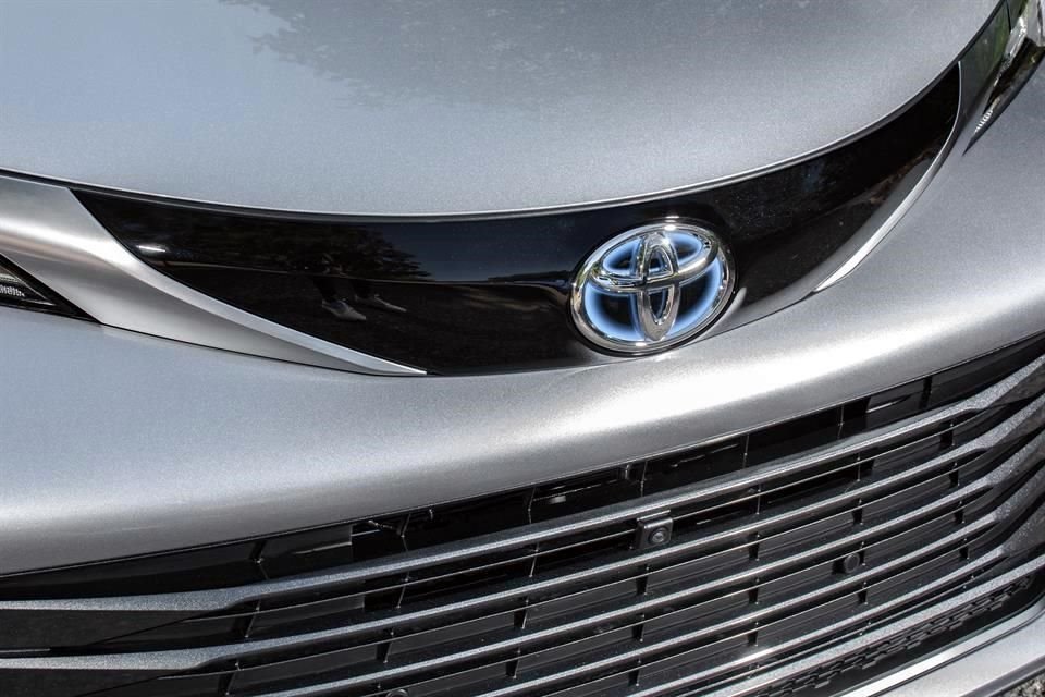 Toyota dijo que sí está a favor de 'incentivos a la compra de vehículos eléctricos a fin de acelerar la transición' a la electricidad.