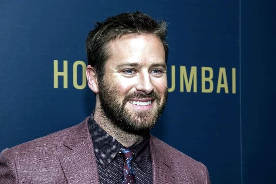 El actor Armie Hammer dejó su protagónico en 'The Offer', serie sobre la realización de 'El Padrino', tras polémica sexual que lo señaló como depravado y caníbal. 