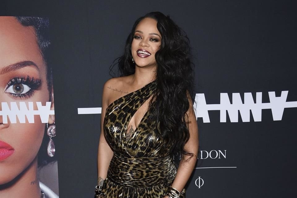 Rihanna compartió en redes sociales su postura ante las protestas agrícolas que están sucediendo en India, y pidió a sus seguidores no dejar que se censure el tema.