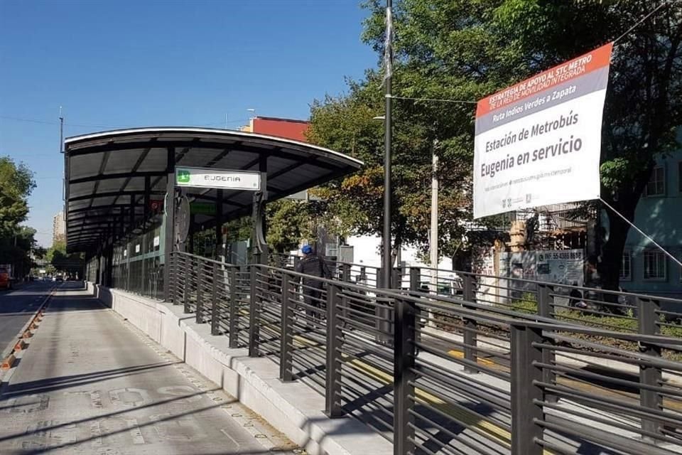 La estación Eugenia es una de las 5 construidas como parte de la ampliación de la Línea 3 del Metrobús