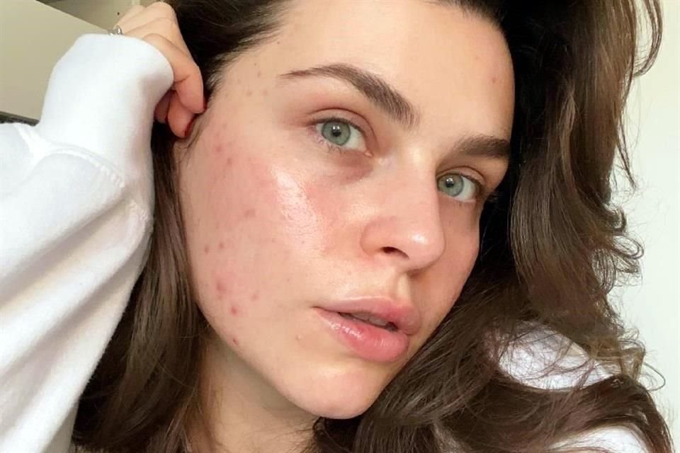 La resolución responde a la campaña #filterdrop, que pedía a las marcas e influencers que revelaran si estaban usando filtros en los productos cosméticos que anunciaban.