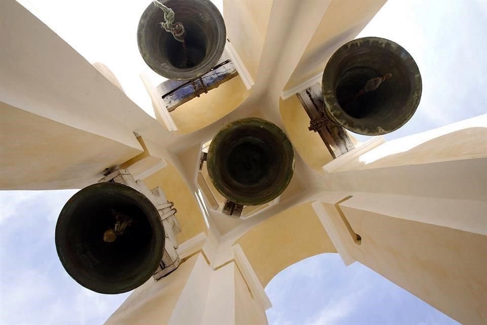 El campanario del templo de Santa Mara Nativitas ya resuena en la comunidad.