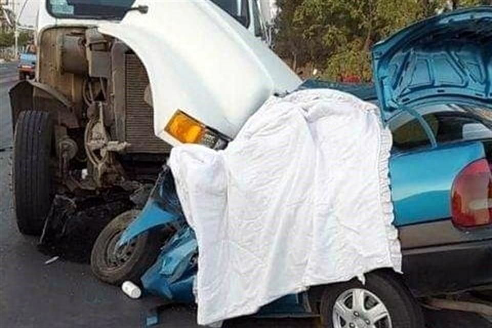 El conductor de la pipa iba en estado de ebriedad.