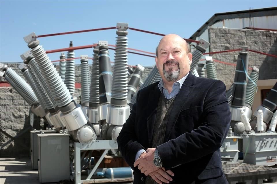 Héctor Javier Sánchez García, fundador y director de Sistemas Eléctricos de Potencia.