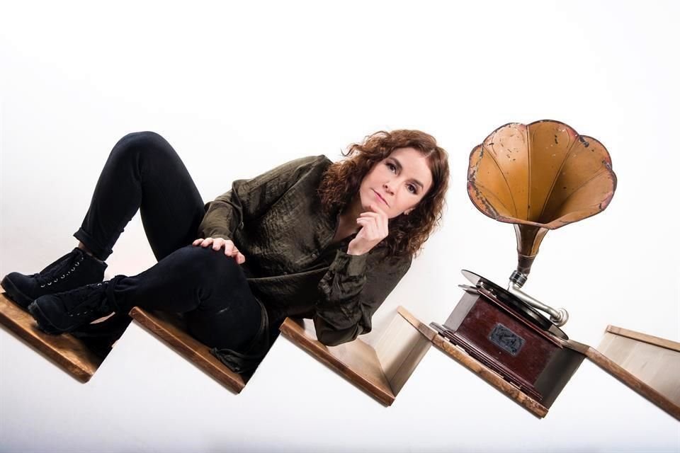 Sara Valenzuela regresa con muchas ganas de generar más música para sus audiencias.