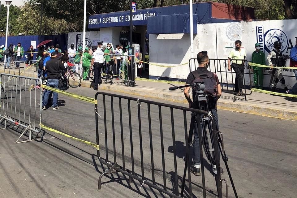 Dirigió su mensaje en redes oficiales a las y los adultos mayores de 60 años residentes de Iztacalco que viven a minutos de la Escuela Nacional de Educación Física.