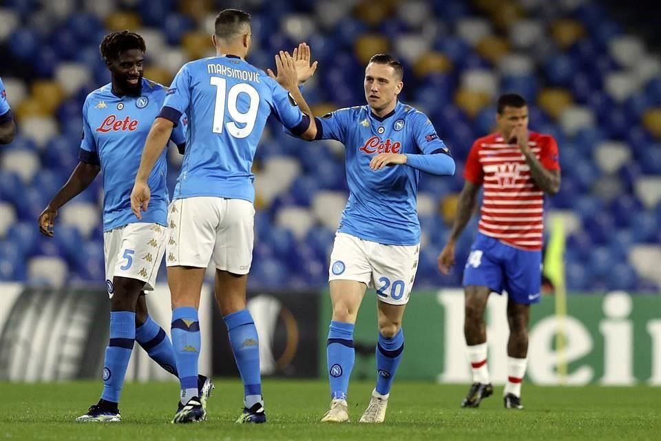 Piotr Zielinski puso el primero para los napolitanos.