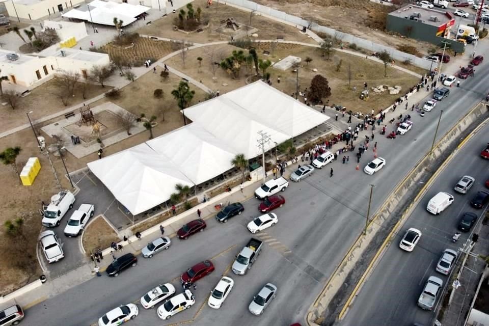 Hoy acudió menos gente de otros municipios a diferencia de ayer.