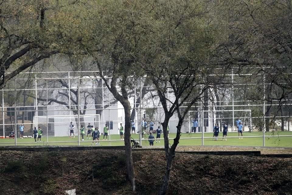 Rayados sufrirá varias bajas para el partido del domingo ante Xolos.
