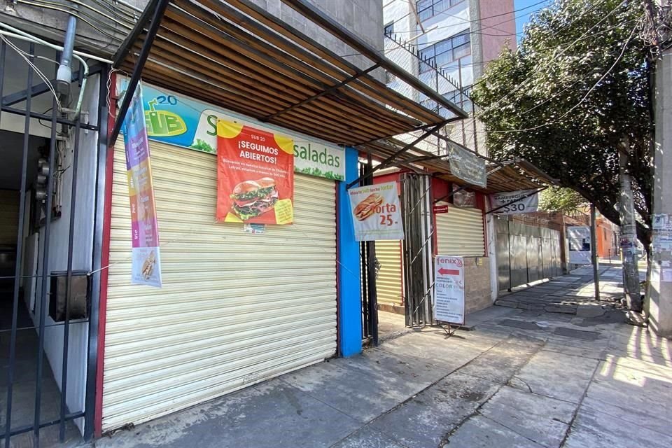 La actividad económica en la zona aledaña a CU está paralizada debido al confinamiento por Covid.