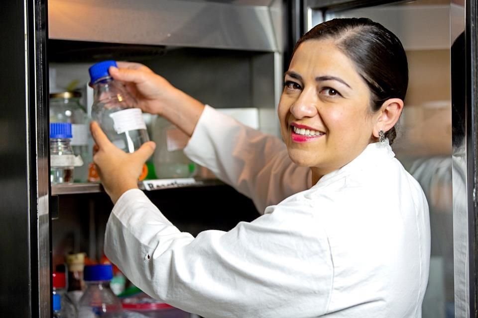 La joven científica regia ha dedicado las últimas dos décadas a descifrar la interacción entre la salud y los alimentos.