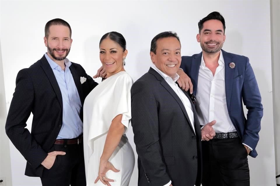 Rodrigo Cuevas, Rosy Arango, Carlos Cuevas y Ricardo Caballero