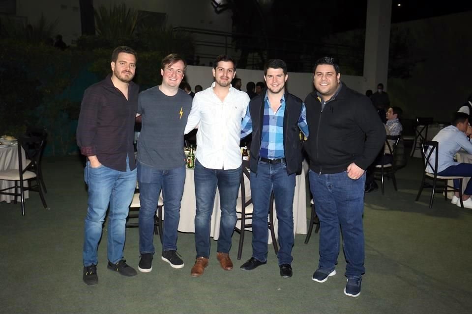 Diego Sánchez, Rafael Madero, Pablo Elizondo, Patricio Lamothe y Óscar Gallardo