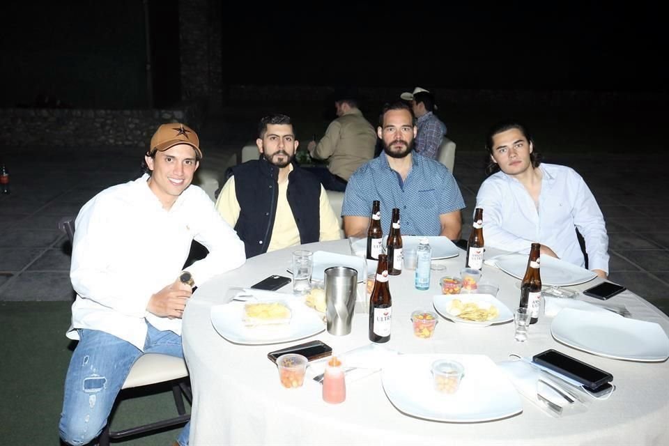 Gerardo González, Juan Carlos Macías, Tony Drexel y Armando Drexel