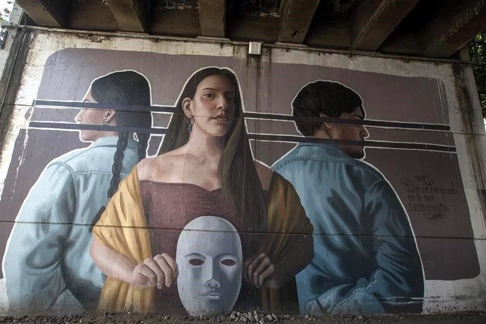 'Que mi búsqueda no te sea indiferente', se leía en esta obra de la artista uruguaya Florencia Durán, inspirada en la desaparición de la joven Rocío Lozano en 2017.