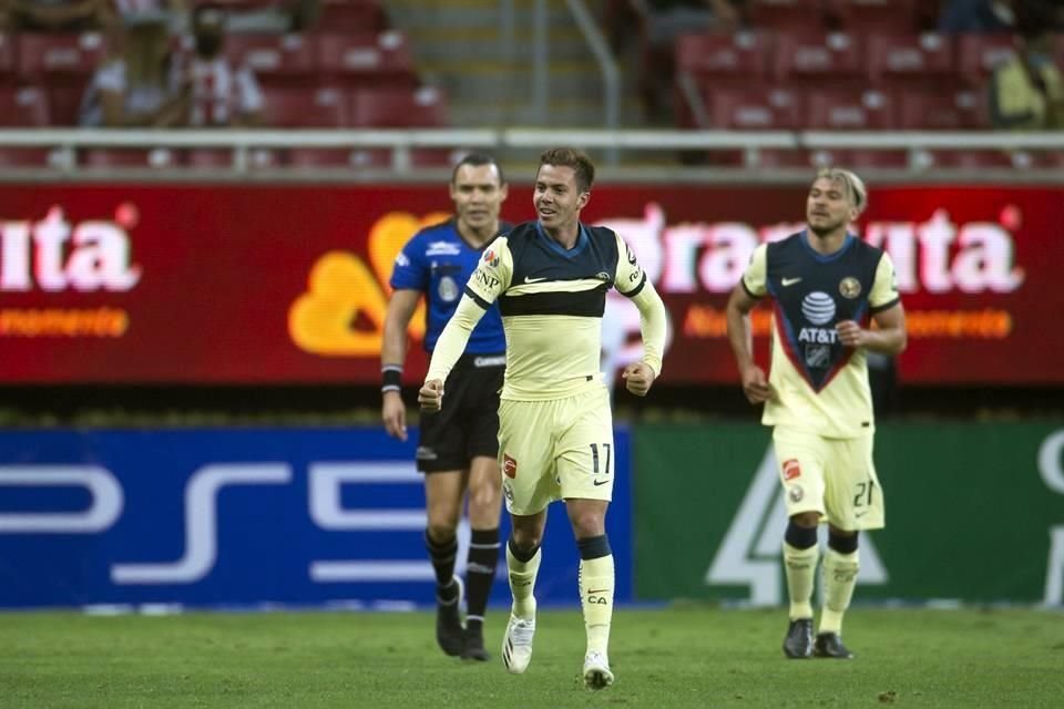 Córdova le recordó a Chivas quién manda en el Clásico Nacional.