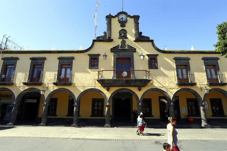 De los 18 integrantes del Pleno en Tlaquepaque, nueve se separaron de su puesto para buscar un cargo de elección popular o candidatura.