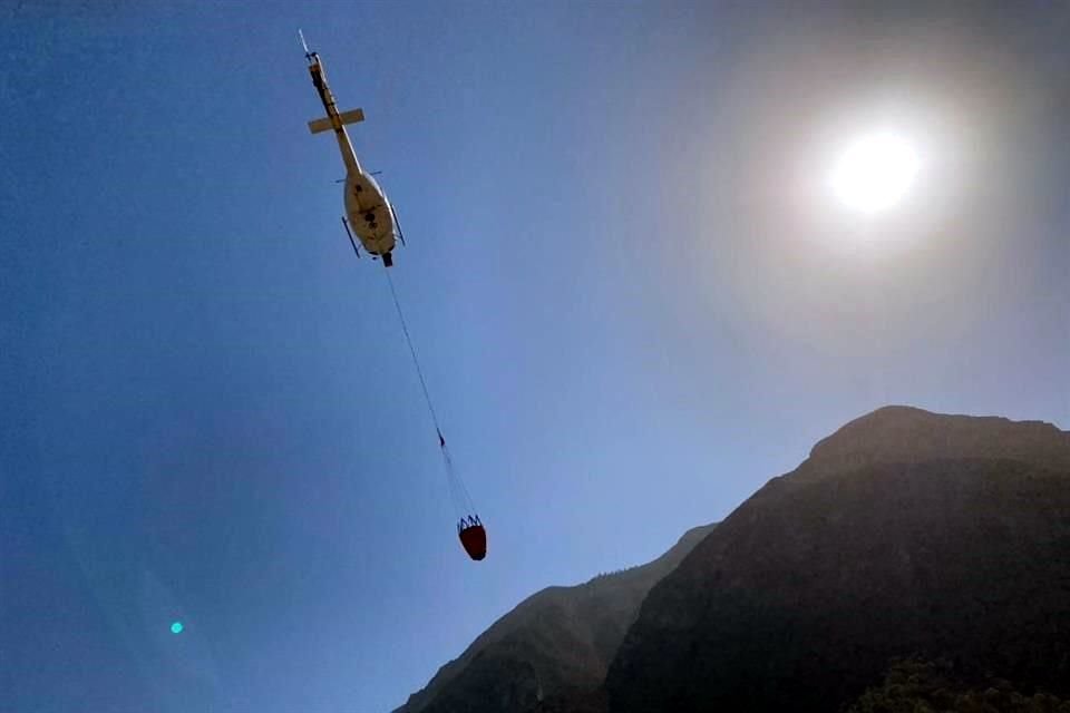 El incendio en la Sierra de Santiago ha consumido más de mil 200 hectáreas.