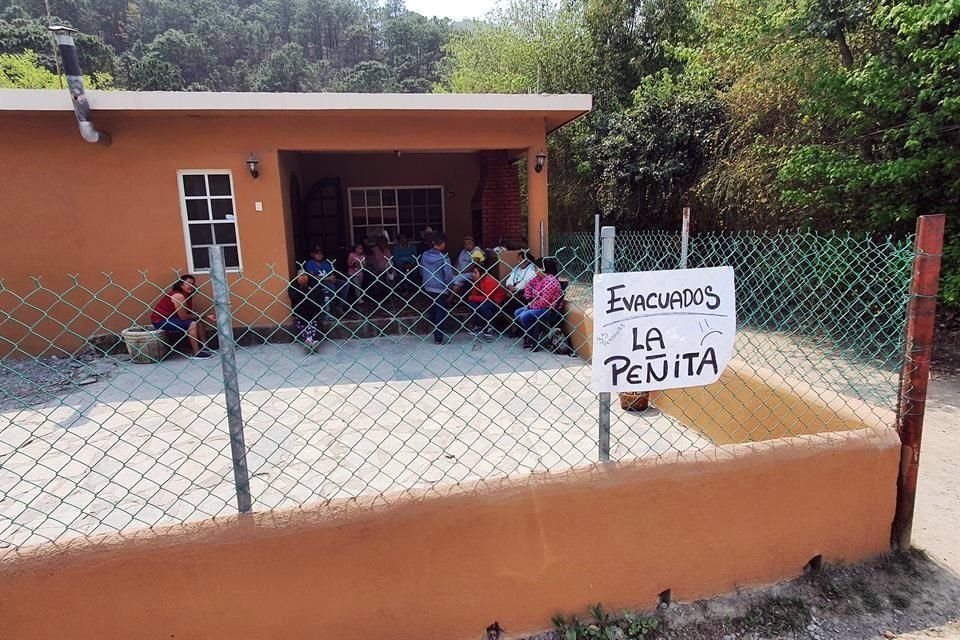 'Tras realizar una evaluación y la disminución del riesgo por el incendio, se determinó abrir los filtros a las comunidades que se mantenían cerradas', indicó el Gobierno estatal.