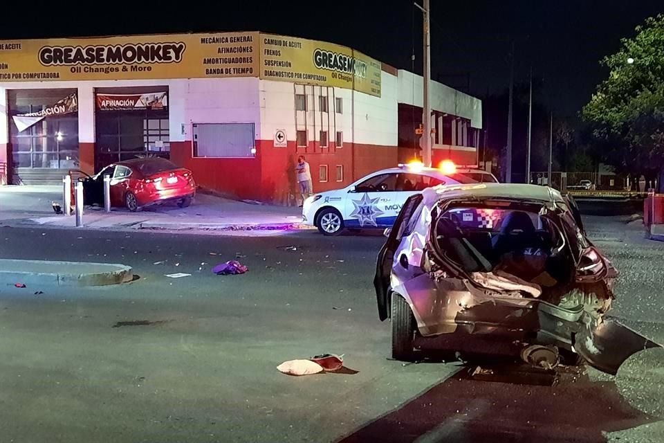 El auto Honda donde iban las niñas fue impactado en la parte trasera por el conductor ebrio.