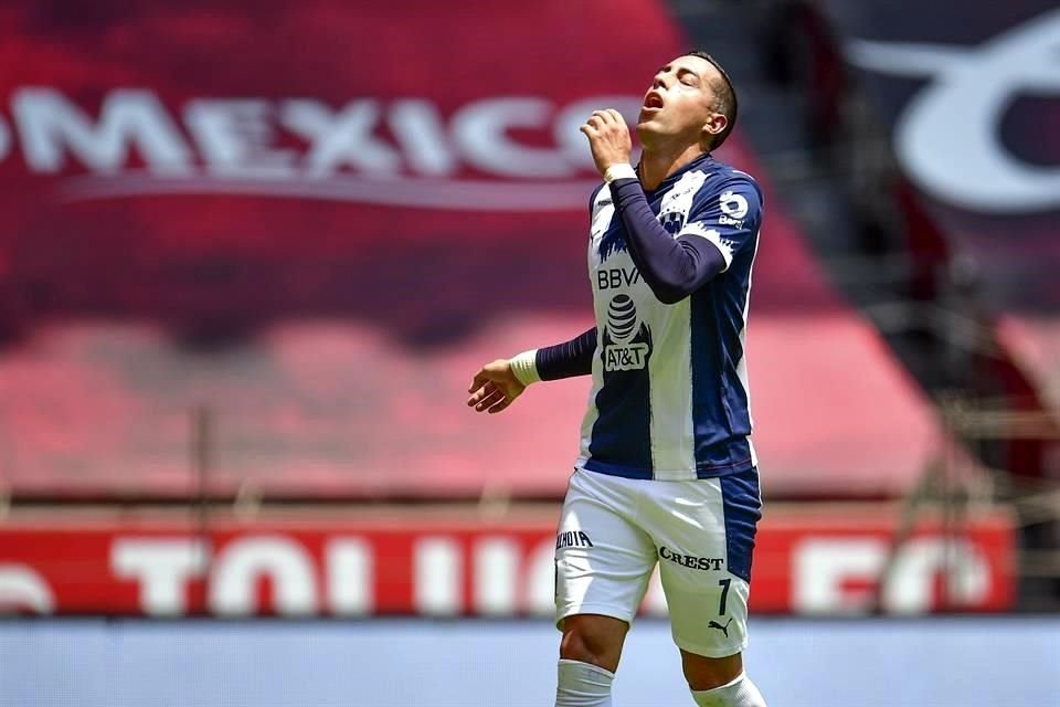 Rogelio Funes Mori no pudo marcar el gol 122 con la camiseta de Rayados.