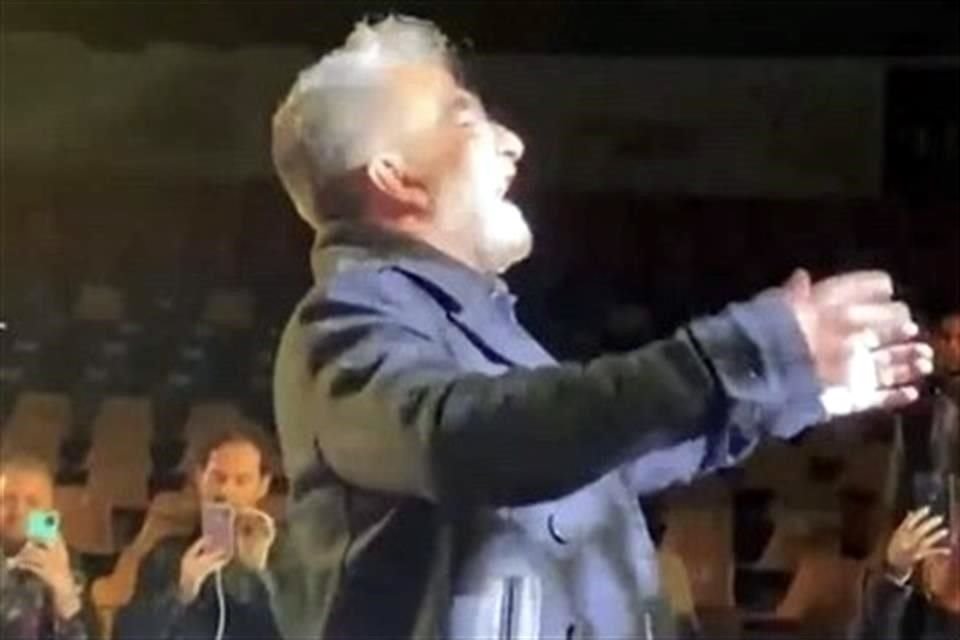 Incluso, Fernández participó en el show de María José.