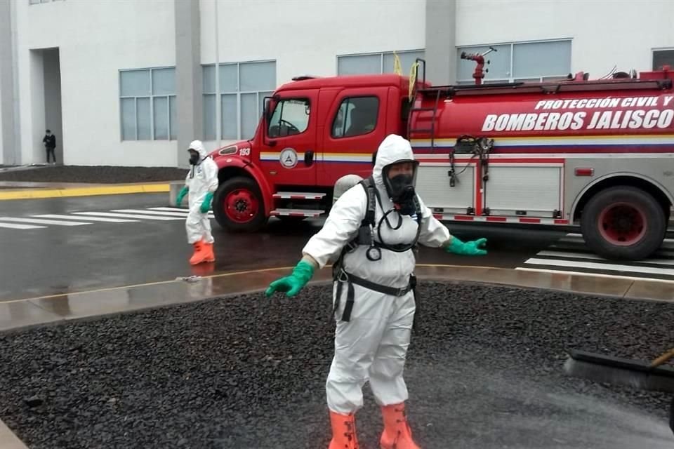 El accidente ocurrió en una fábrica de plásticos automotrices, en el Parque Industrial Colinas, cerca de la Autopista Lagos de Moreno - San Luis Potosí.