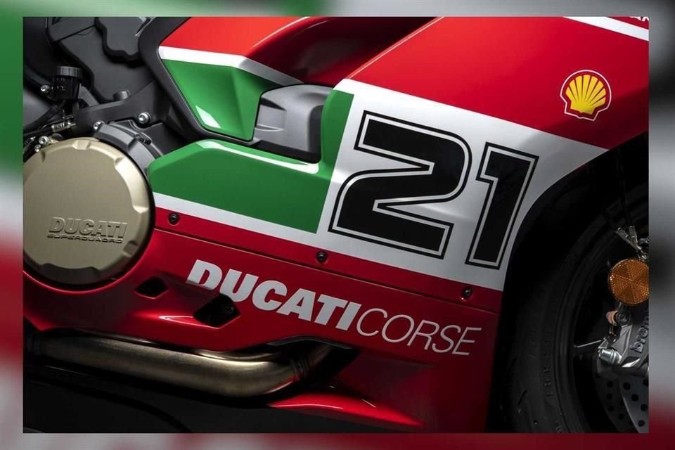 Troy Bayliss es el único piloto de motociclismo que ha ganado una carrera de Moto GP y una de SBK en el mismo año: 2006.