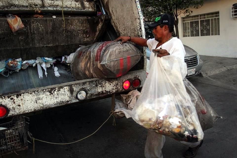 El Ayuntamiento de Guadalajara 'reculó'. Dio marcha atrás al decreto con el que ampliaba la concesión a Caabsa 15 años más.