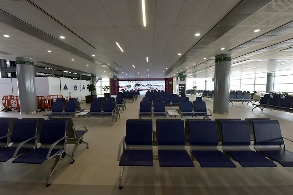 Aeropuerto de Santa Lucía