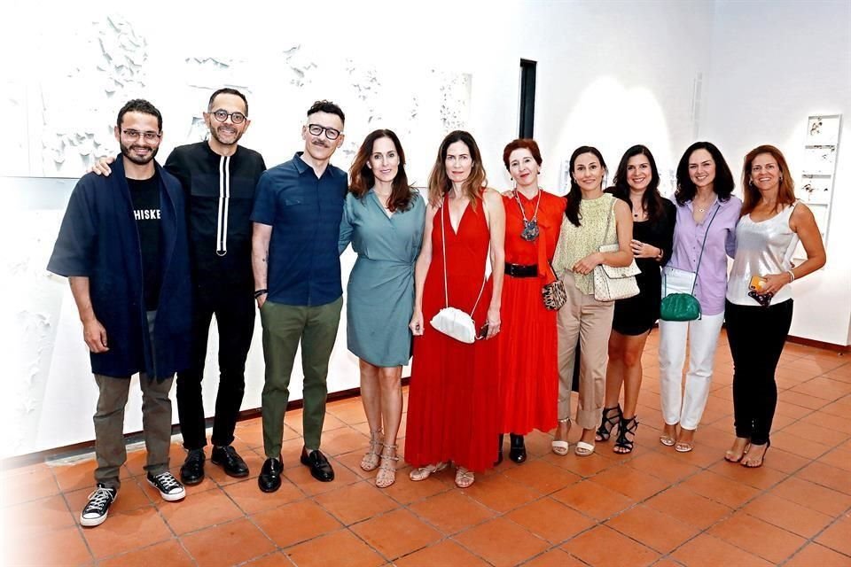 Mateo Pizarro, Gustavo Villegas, Carlos Escobar, Any Garza, Vero Hernández, Bárbara Rodríguez, Lucía de la Peña, Lorenia Canavati, Marly de la Garza y Marisa Valdés