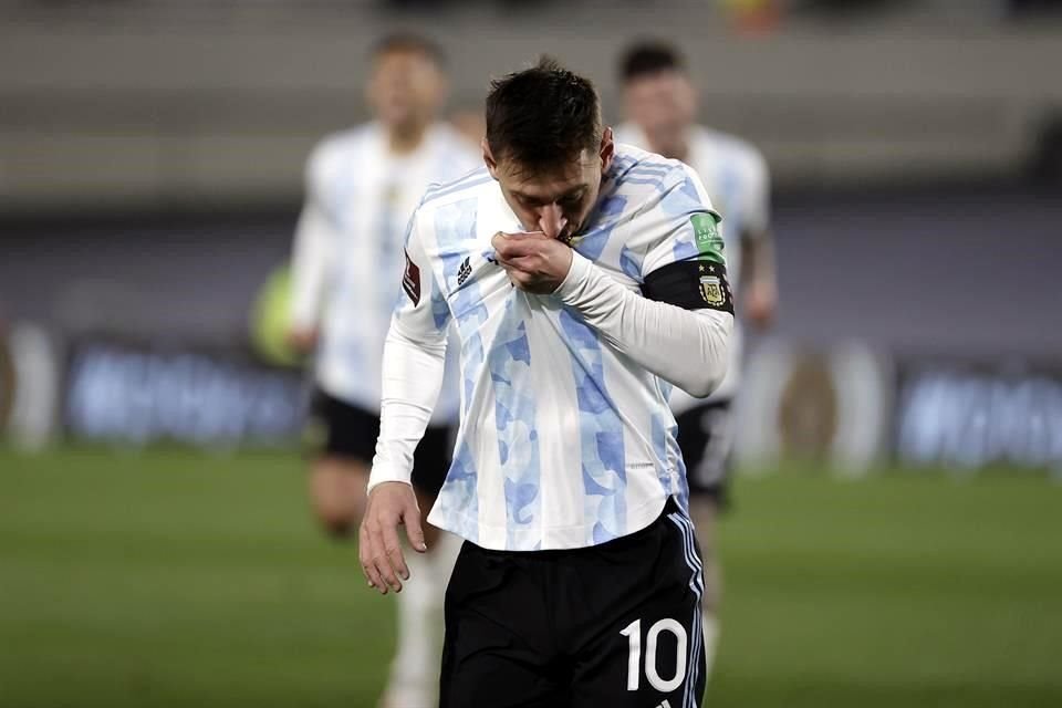 Lionel Messi firmó su gol 77 con Argentina.