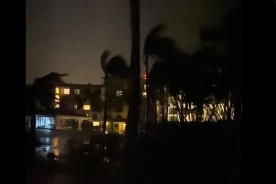 El huracán 'Olaf' tocó tierra en Los Cabos, BCS.