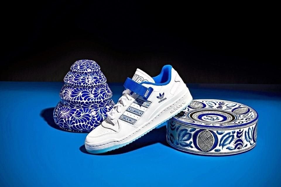 Adidas y Juanpa Zurita lanzan los tenis Forum Mexico City con los típicos colores azul y blanco de la talavera representativa del País.