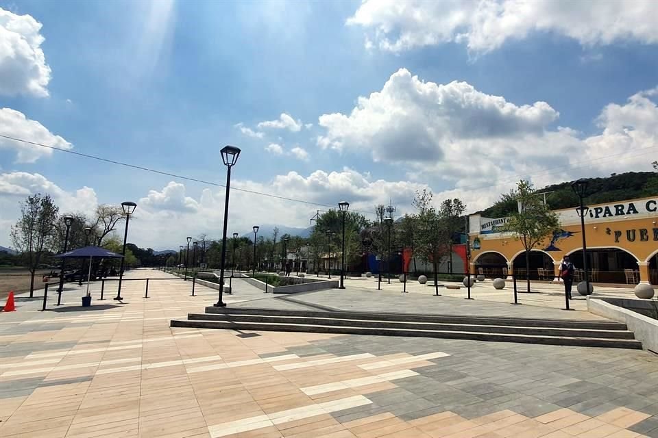 El malecón de la Presa La Boca fue entregado por el Estado, pero quedará pendiente una plaza a cargo del municipio de Santiago.