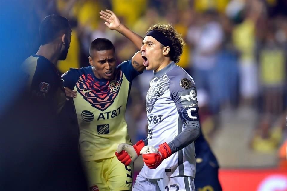 Ochoa fue clave en la Semifinal.