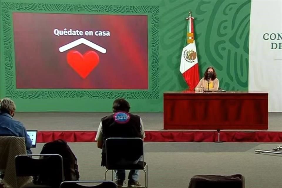 Conferencia en Palacio Nacional.