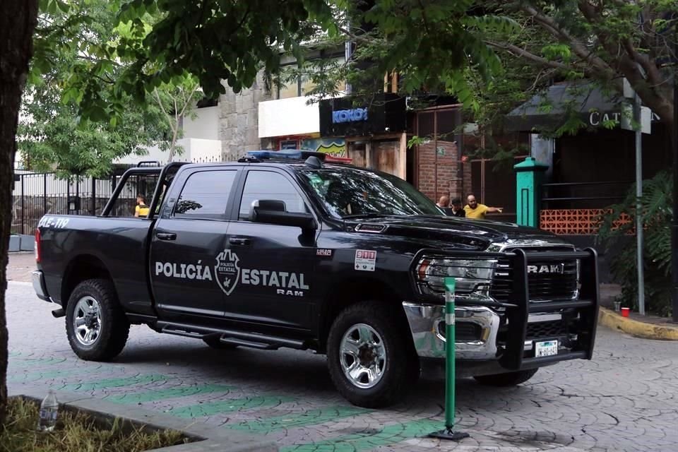 Pelea en antro de la Colonia Americana-que debía estar cerrado por restricciones Covid-terminó en balacera con un muerto y dos heridos.