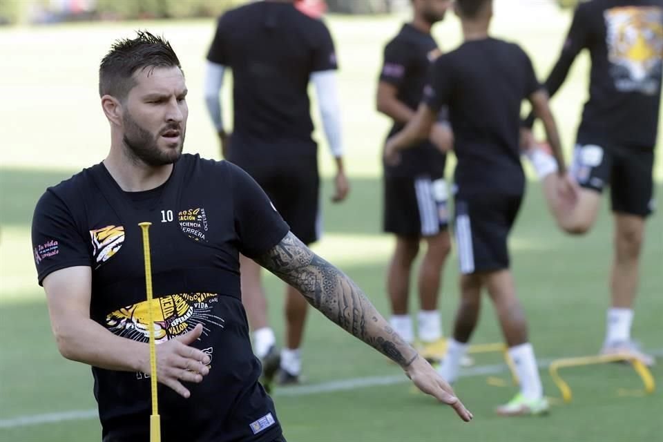 Los felinos se alistan para el duelo del sábado ante los universitarios.