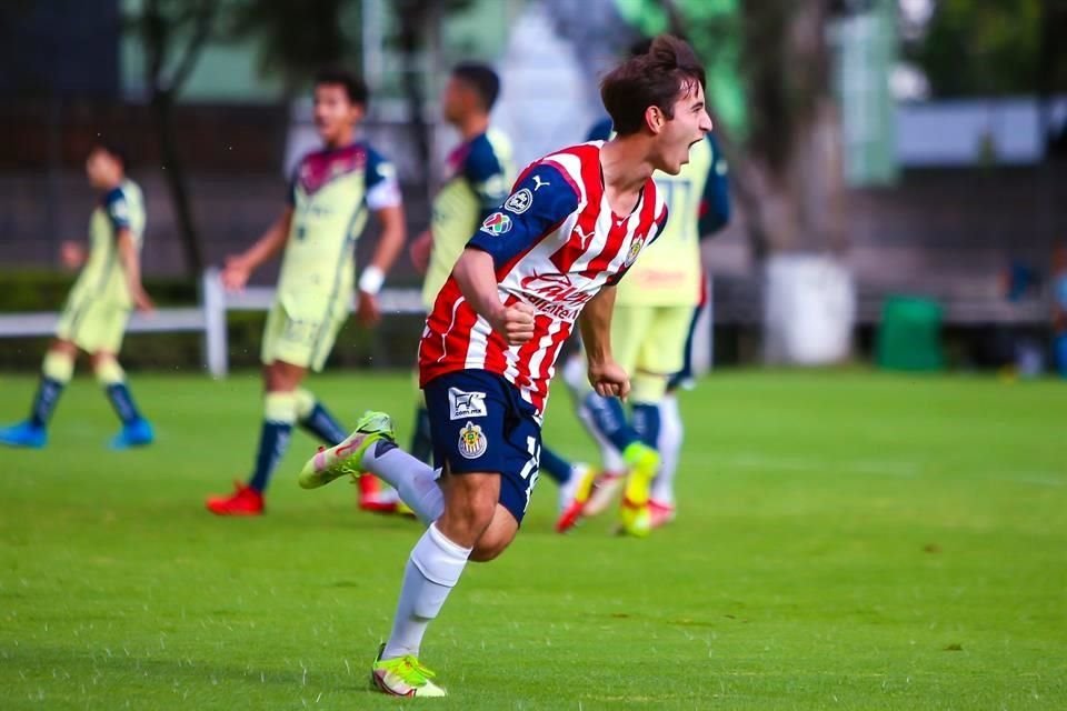 Sebastián Pérez Bouquet abrió el marcador del Rebaño y anotó su tercer gol del torneo.
